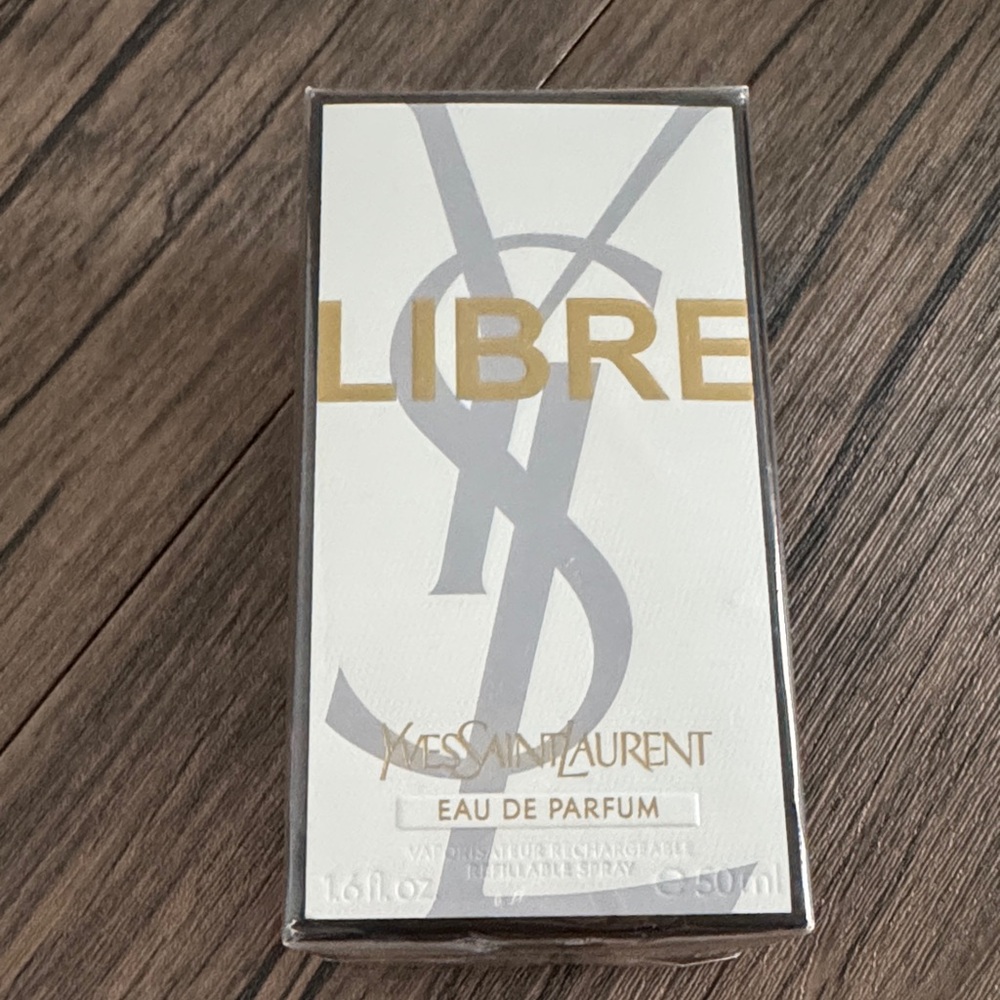 Yves Saint Laurent Libre Parfum size 1.6 Oz /50Ml